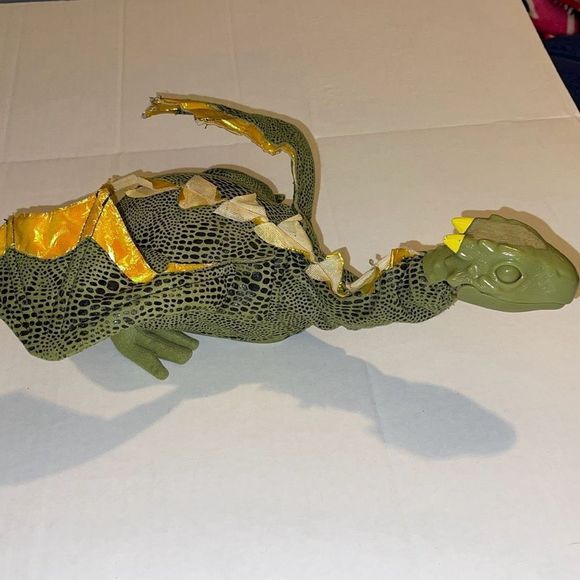 Mattel Harry Potter Roarin Snorin Baby NORBERT dragon interactive 2001  - Picture 9 of 10